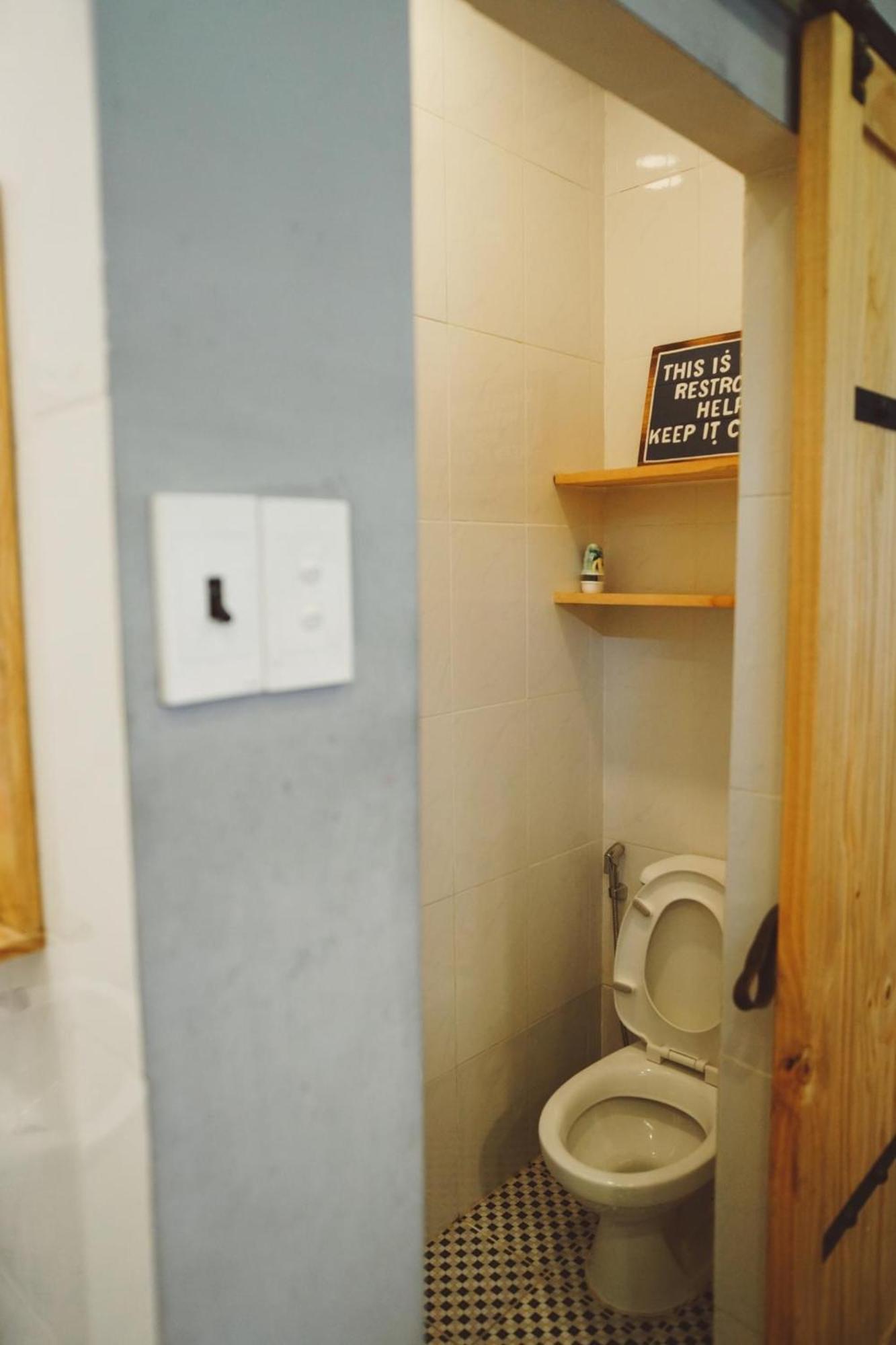Stay&chill H.2 Steps Away From Bustling Bui Vien * TP. Hồ Chí Minh